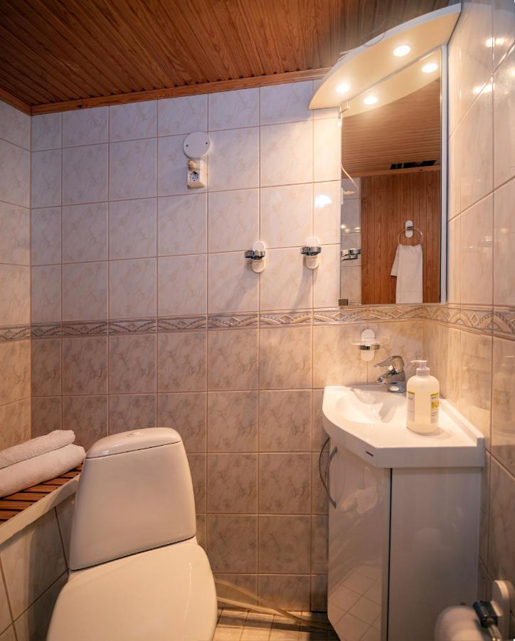 Villa Juhlamenot Oy Soderkulla  Exterior foto